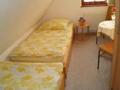 Apartment Nossentiner Hütte: Cozy 60m² For Four *