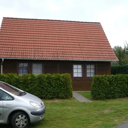 Nossentiner Hütte: Cozy 60m² For Four * Nossentiner Huette