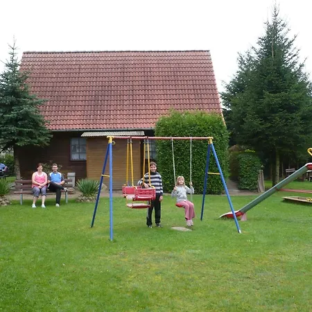 Nossentiner Hütte: Cozy 60m² For Four Apartment Nossentiner Huette